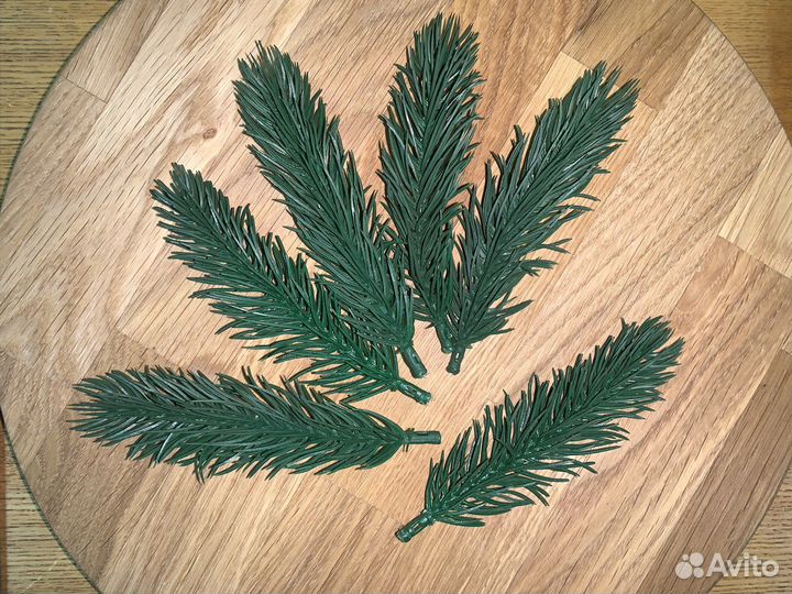 Еловые веточки искусственные 11см