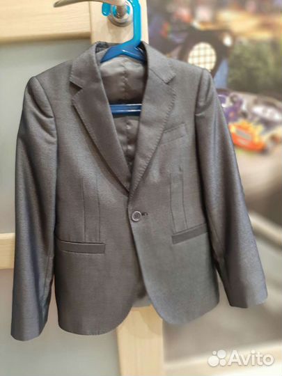 Продам Пиджак и Жилетка