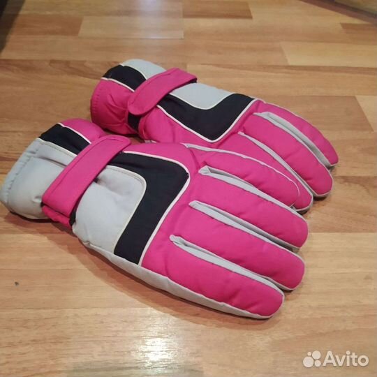 Перчатки новые