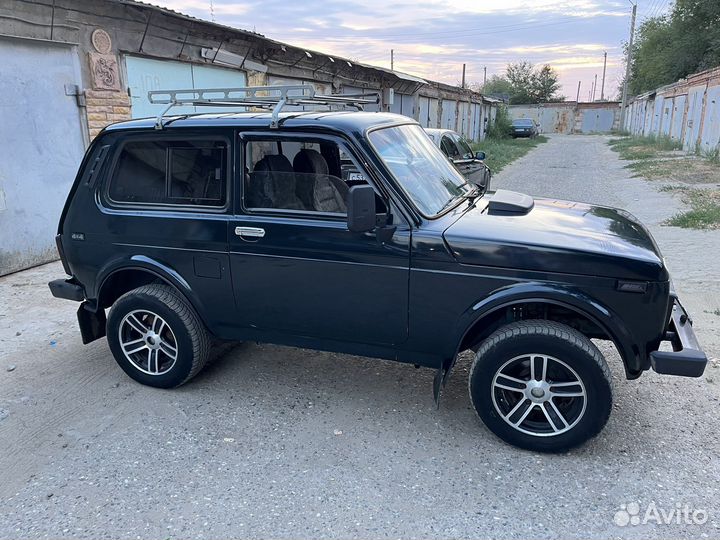 LADA 4x4 (Нива) 1.7 МТ, 2009, 500 000 км