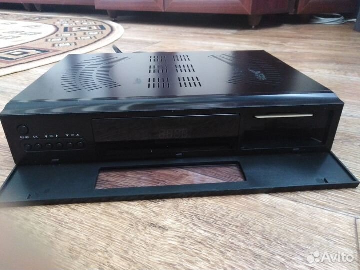 Спутниковый ресивер Gi S6126