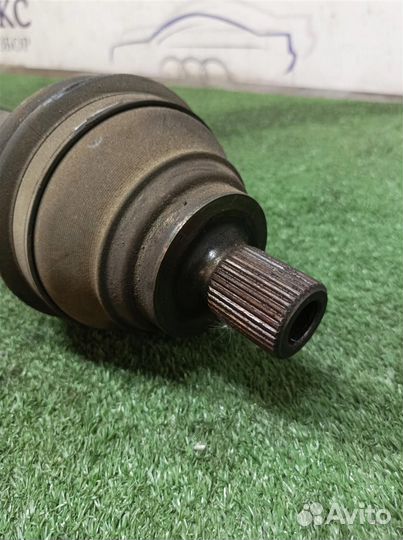 Полуось передняя правая VW Jetta 2005-2011