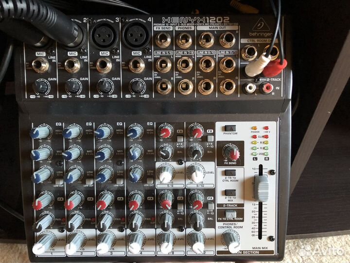 Аренда микрофона, стойки, микшера