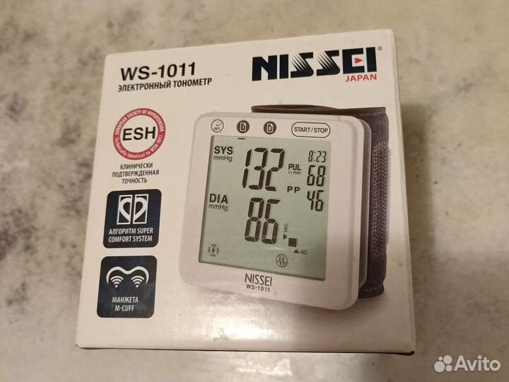 Электронный тонометр на запястье