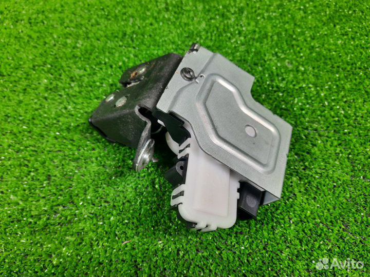 Замок багажника Mazda Mazda3 BL lfvd 2010