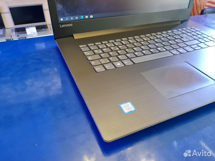 Ноутбук Lenovo 17.3
