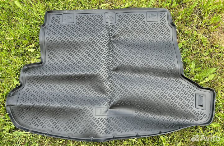 Коврик в банажник Nissan X-Trail