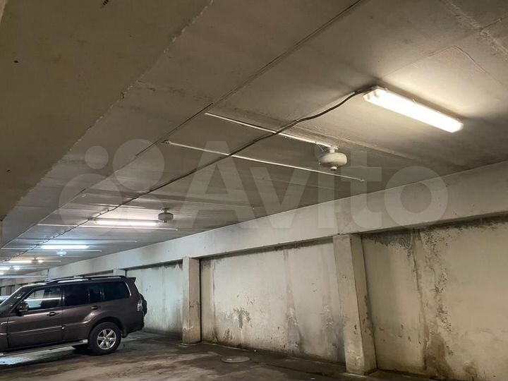 Машиноместо, 15 м²