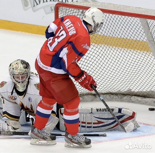 Обучение катания на коньках