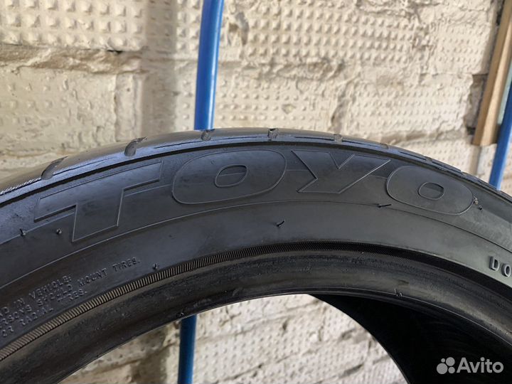 Toyo Proxes T1-R 225/45 R17