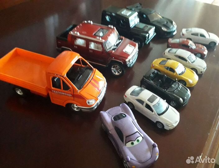 Машинки металлические модельки