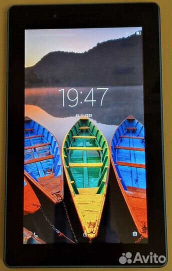 Планшет Lenovo TB3-710I