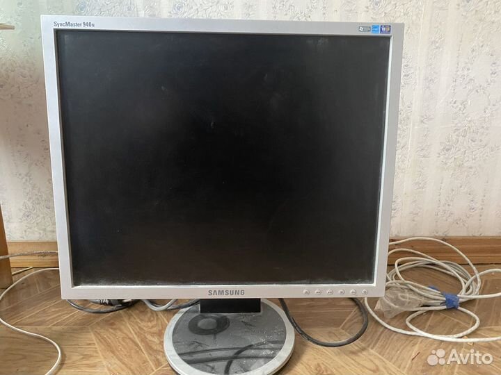 Монитор Samsung 940N
