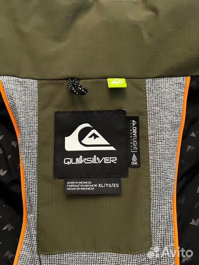 Сноубордическая куртка Quiksilver