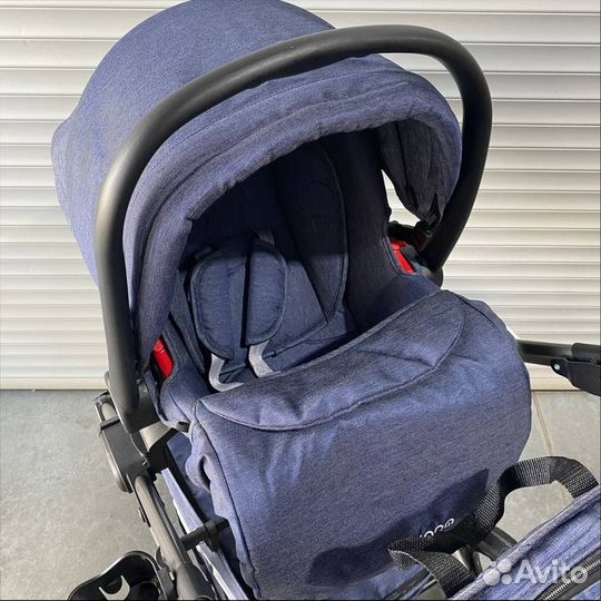 Детская прогулочная коляска Luxmom