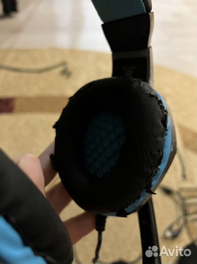 Продам комплект гарнитура+ игровая мышь