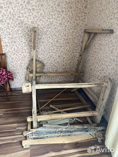 Старинный ткацкий станок