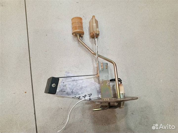 Датчик уровня топлива Mitsubishi Pajero iO 1998-2