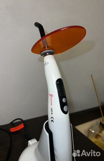 Лампа полимеризационная led woodpecker