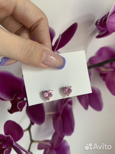 Серьги гвоздики