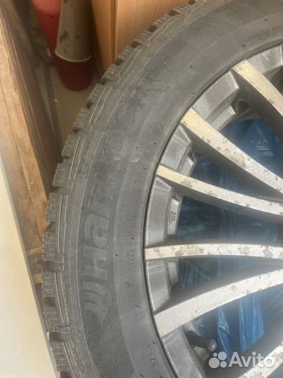 R17 Hankook Winter I'Pike 225/55, PCD 5x108 DIA 17