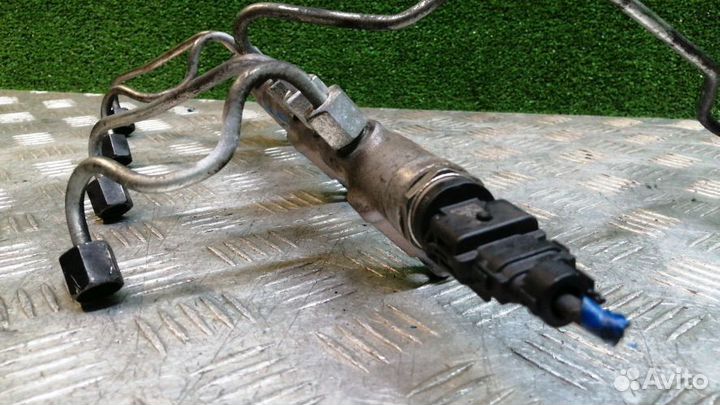 Рейка топливная Kia Carnival