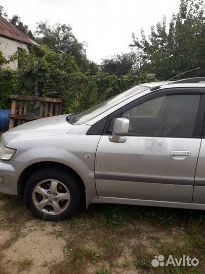 Mitsubishi Space Wagon, 2003