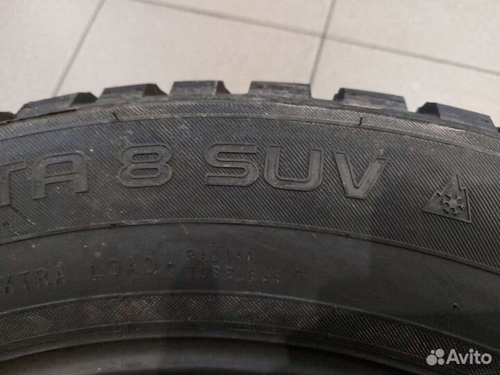 Nokian Tyres Hakkapeliitta 8 SUV 265/50 R19 110T