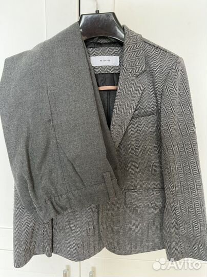 Костюм серый пиджак и брюки