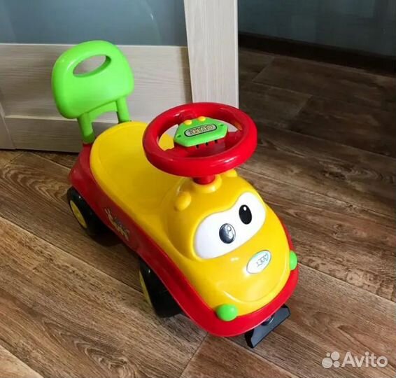 Машинка-каталка