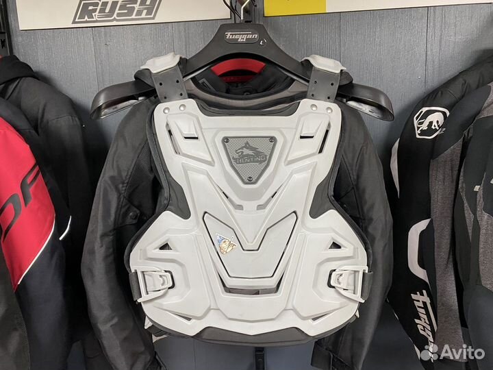 Панцирь защита тела мотокросс эндуро