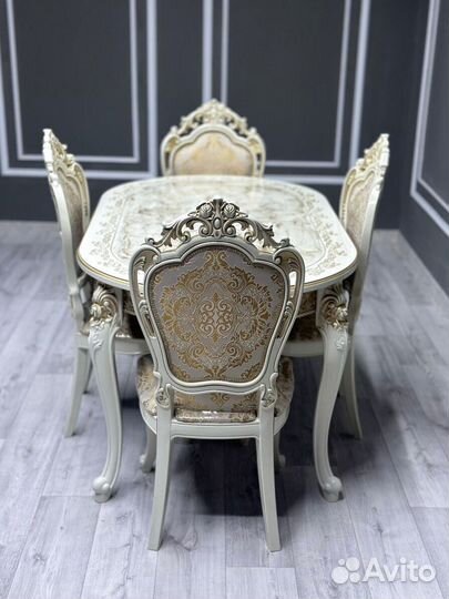 Кухонный стол. Доставка по всей России