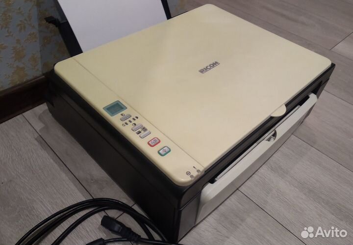 Мфу ricoh SP 100su