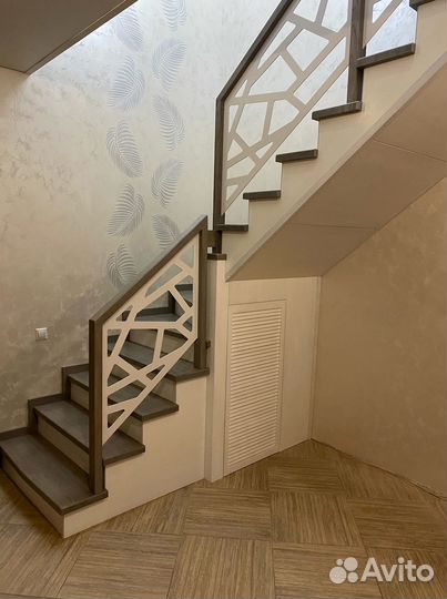 Лестница на металлокаркасе / изготовление лестниц