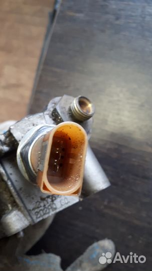 03C906051H Датчик давления топлива