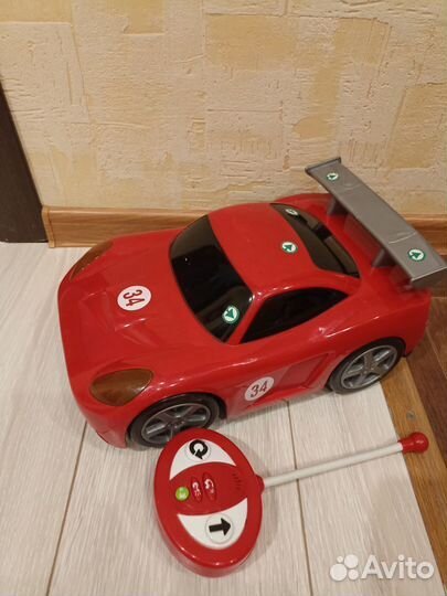 Машина на пульте управления