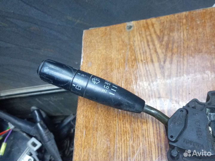 Подрулевые переключатели Toyota Caldina 190 196