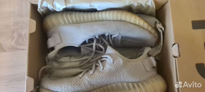 Yeezy boost 350 v2 low sesame