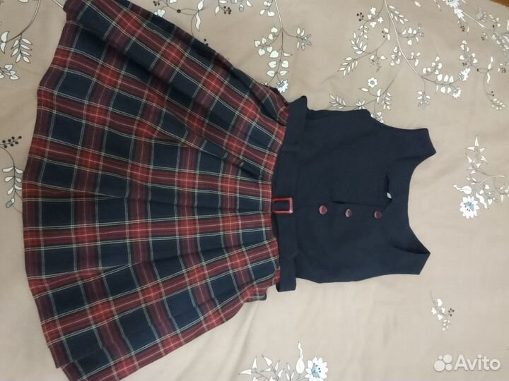 Школьные вещи для девочки 134р