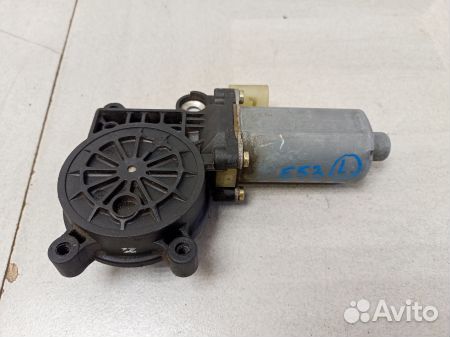 Моторчик левого стеклоподъёмника