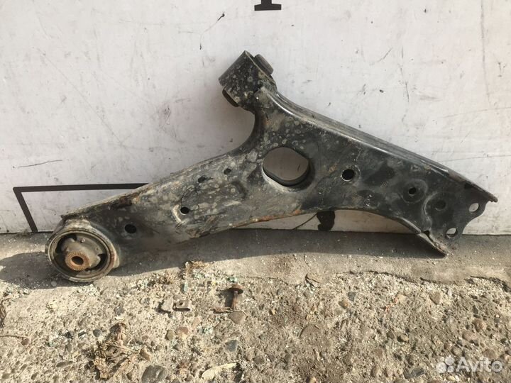 Рычаг передний левый Hyundai ix35 I (2009—2013)