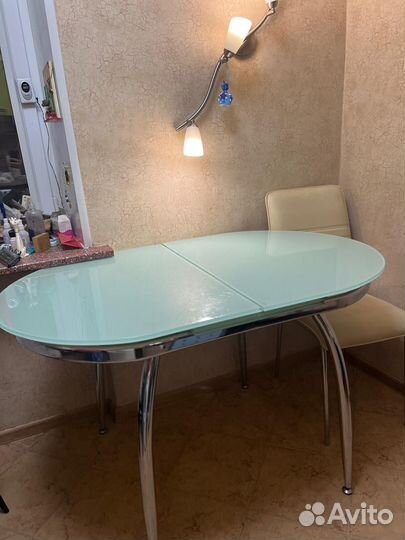 Стол кухонный стеклянный раздвижной овальный