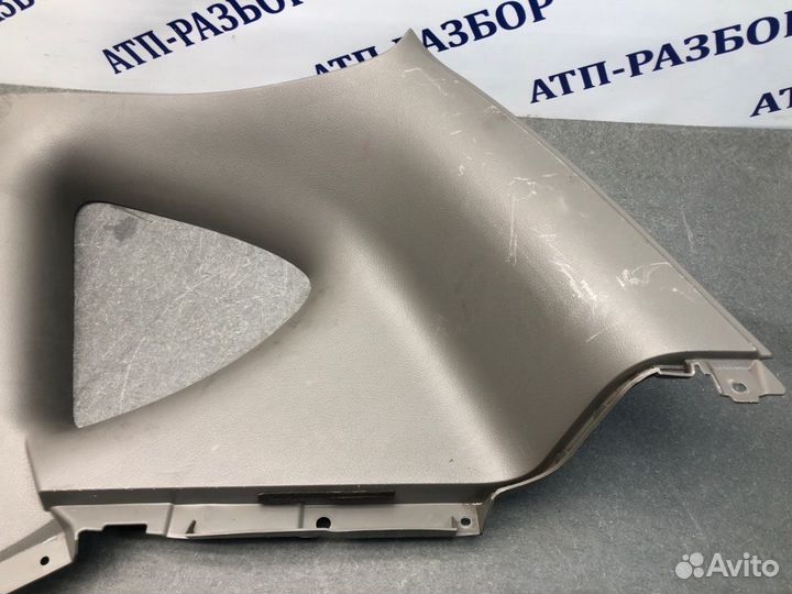 Обшивка стойки задняя правая Chevrolet Rezzo klau