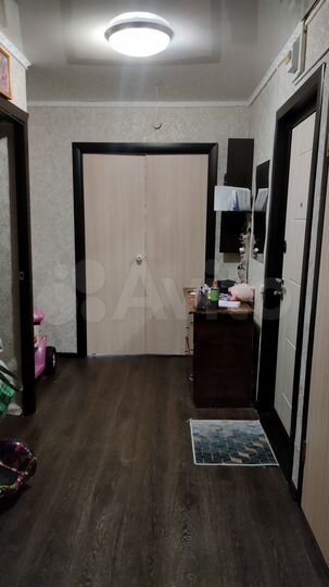 2-к. квартира, 54 м², 1/2 эт.