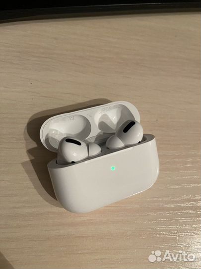 Беспроводные наушники apple airpods pro бу