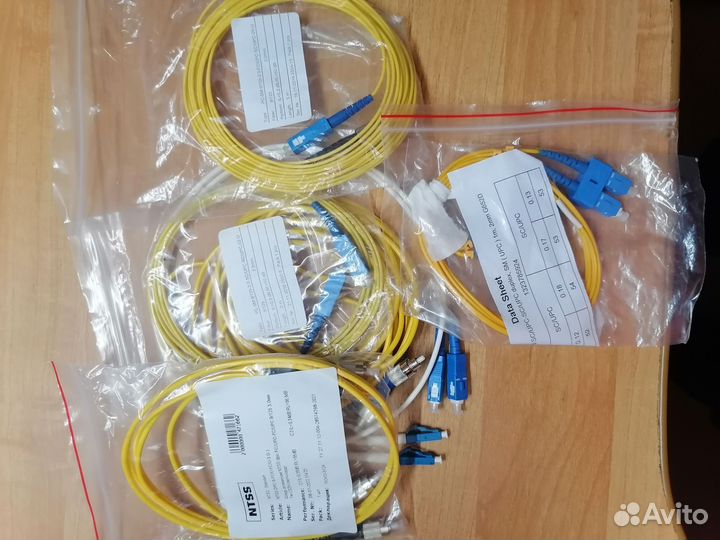 Оптоволоконный, дуплекс. Коммутационный кабель