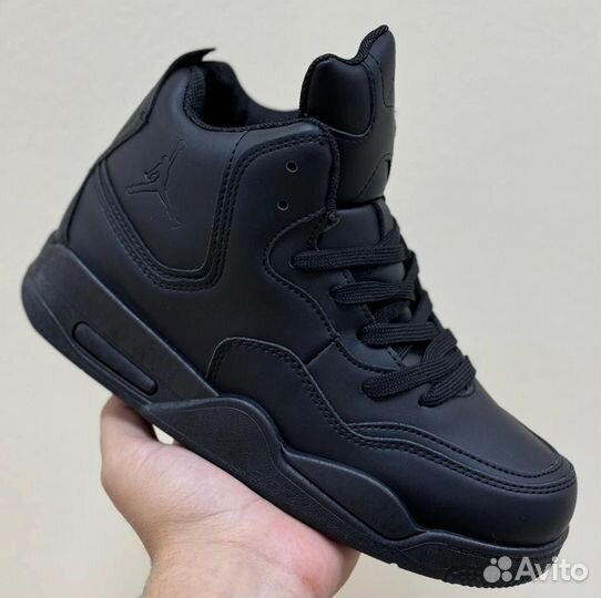 Кроссовки 38 39 40 размер. Новые