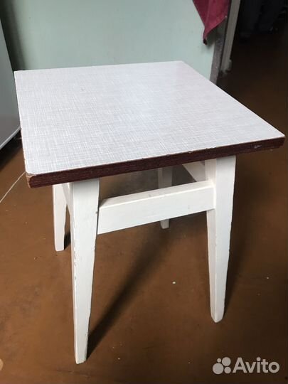 Кухонный стол