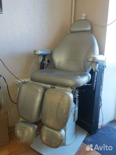 Кресло для педикюра с электроприводом