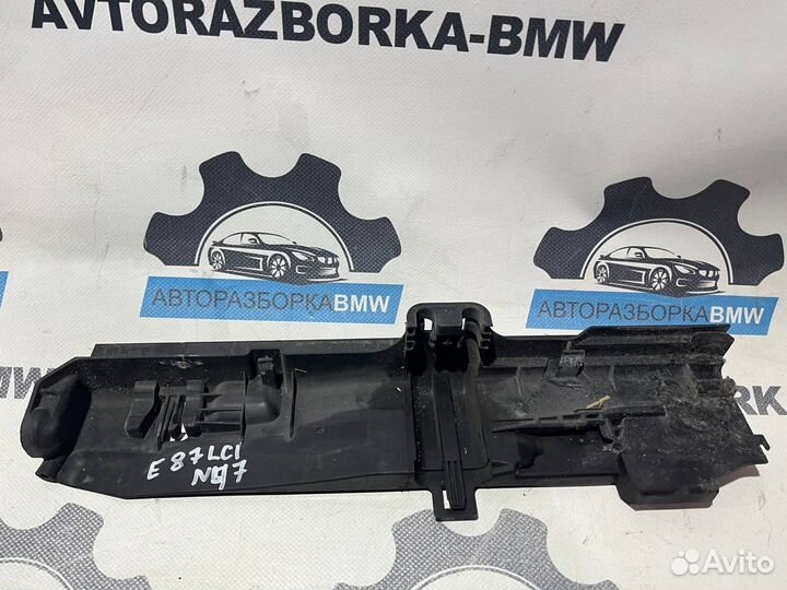 Кронштейн радиатора левый BMW 1-серия E87 LCI